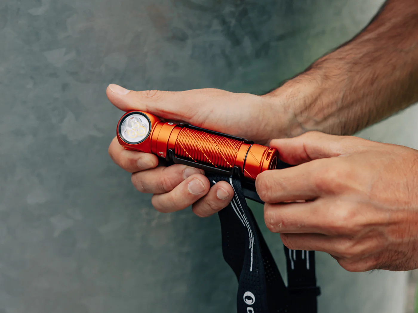 Olight Perun 3 Orange - Image 9